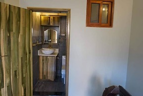 Mahoe Panoramic Haven