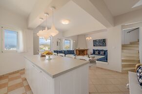 Rodanthi Hospitality