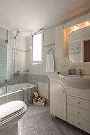 Rodanthi Hospitality