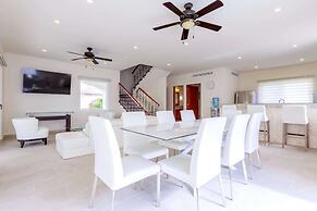 Casa Isla Bella by Skyrun