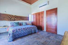 Casa de la Risa by Skyrun