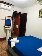 Hostal Brisas y Olas - Hostel