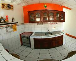 Hostal Brisas y Olas - Hostel