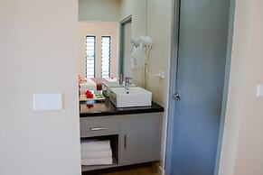 Seatiki Resort Fiji On the Coast