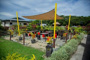 Seatiki Resort Fiji On the Coast