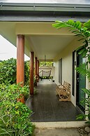 Seatiki Resort Fiji On the Coast