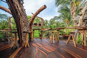 Kanan Tulum Hotel & Spa Adults Only Playground