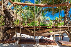 Kanan Tulum Hotel & Spa Adults Only Playground