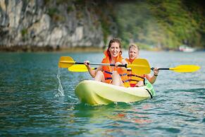 Halong Fantasea Cruise