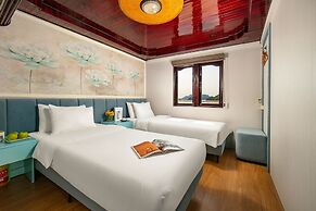 Halong Fantasea Cruise