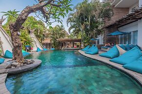 The Green Room Seminyak - Hostel