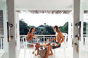 The Green Room Seminyak - Hostel