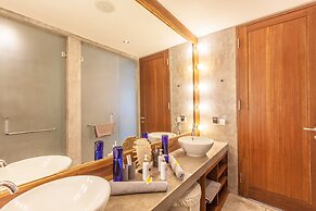 AB Villa & Apartments