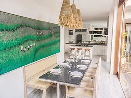 AB Villa & Apartments