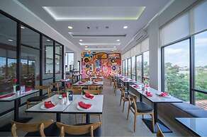 Front One Hotel Tulungagung