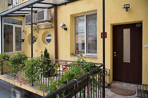 The North Tower Apartment