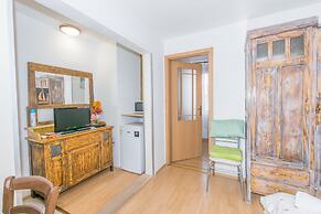 Beautiful Rustical Apartment in Rovinj