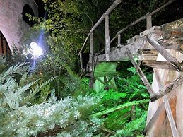 Dépendance in Villa Karmel