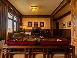 Songtsam Lodge Shangri-La