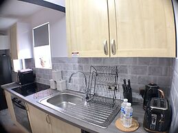 Grand Central Budget Modern Apartments