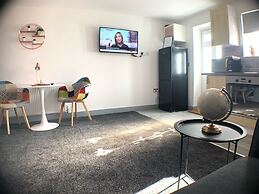 Grand Central Budget Modern Apartments