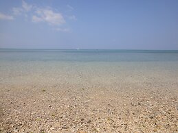 Wires Hotel Onna Clipper Okinawa Base