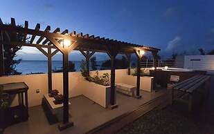 Wires Hotel Onna Clipper Okinawa Base