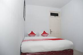OYO 682 Ceria Homestay Syariah