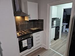 Birtley's Amethyst, 3 Bedroom Apt ,sleeps 6 Guest