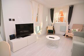 MACARENA WHARF Apartments