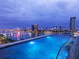 IBIZA Riverfront Da Nang Hotel Powered by ASTON