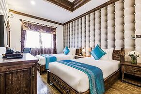 IBIZA Riverfront Da Nang Hotel Powered by ASTON