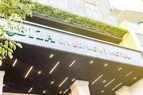 IBIZA Riverfront Da Nang Hotel Powered by ASTON