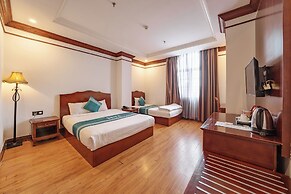 IBIZA Riverfront Da Nang Hotel Powered by ASTON