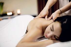 IBIZA Riverfront Da Nang Hotel Powered by ASTON