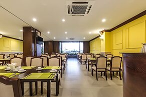 IBIZA Riverfront Da Nang Hotel Powered by ASTON