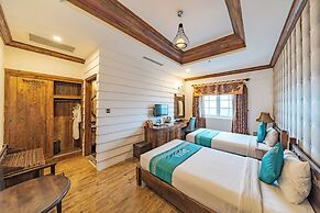 IBIZA Riverfront Da Nang Hotel Powered by ASTON