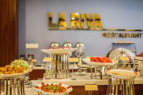 IBIZA Riverfront Da Nang Hotel Powered by ASTON