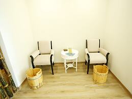 IBIZA Riverfront Da Nang Hotel Powered by ASTON