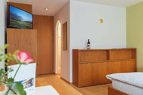 Pension Chalet Berkana