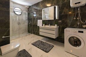 Valsu Homes Sea View Flat