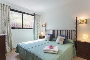 Puerto Pollensa Villas and Apartments