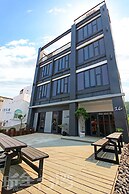 House16
