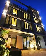 House16
