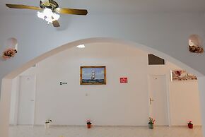 Apartments and Rooms Armanda