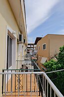 Apartments and Rooms Armanda