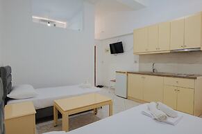 Apartments and Rooms Armanda