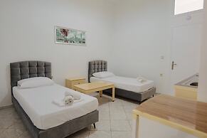 Apartments and Rooms Armanda