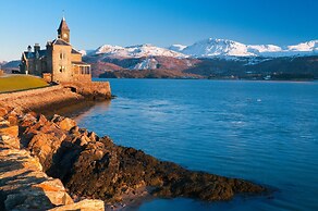 Lovely Large Home 10 Minute Walk to Barmouth Beach