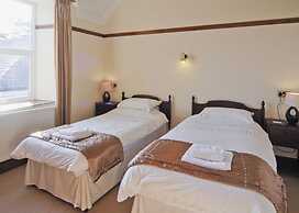 Lovely Large Home 10 Minute Walk to Barmouth Beach